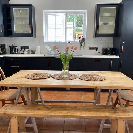 Nomihomes-Otis House-Free Parking X 2-Central -10Ppl Exeter Dış mekan fotoğraf
